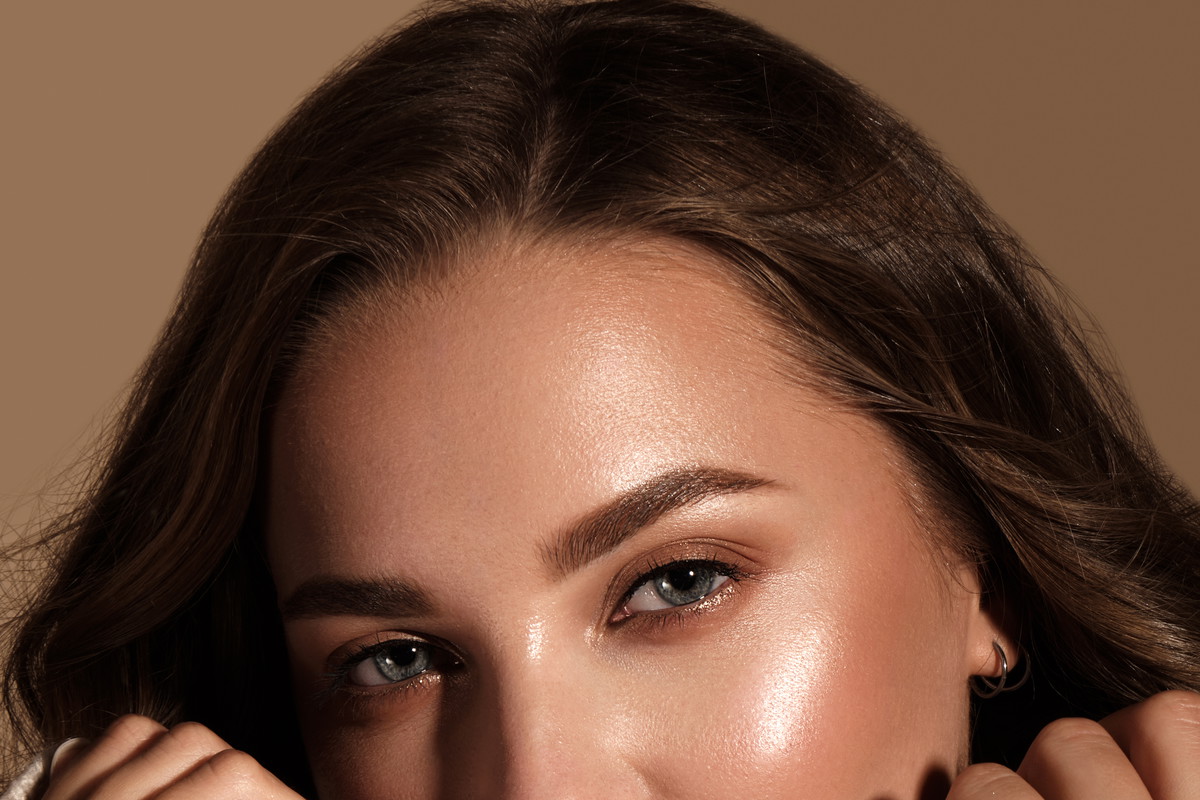 glossy skin
