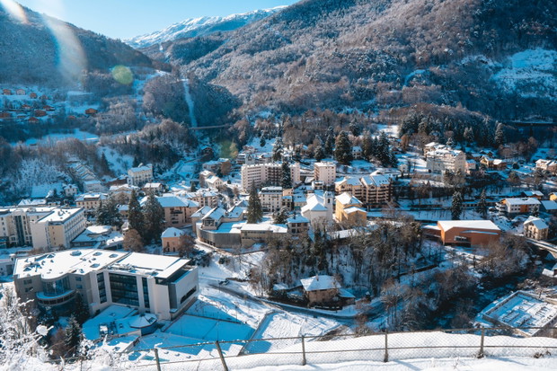 Brides les Bains, historyczne uzdrowisko w dolinie Tarentaise