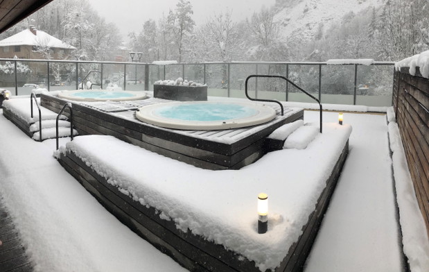 Jacuzzi w słynnych termach Brides les Bains