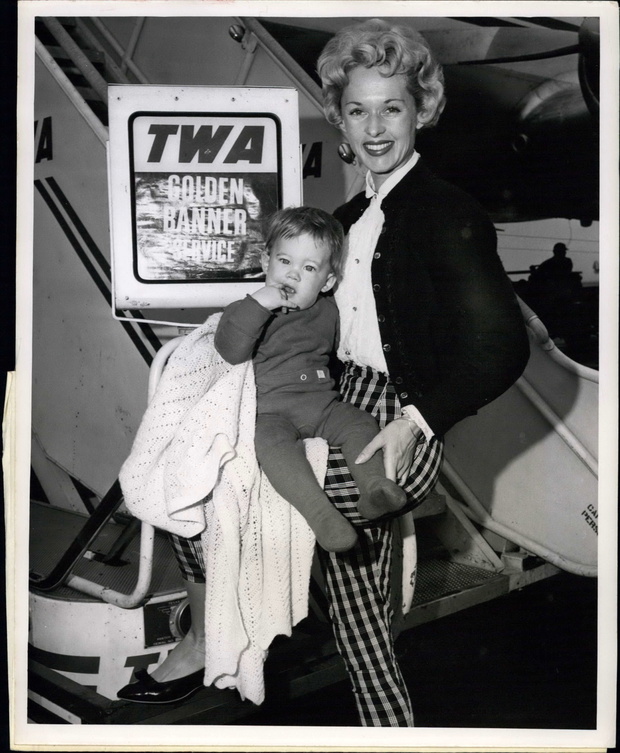 1962 -Tippi Hedren, Melanie Griffith