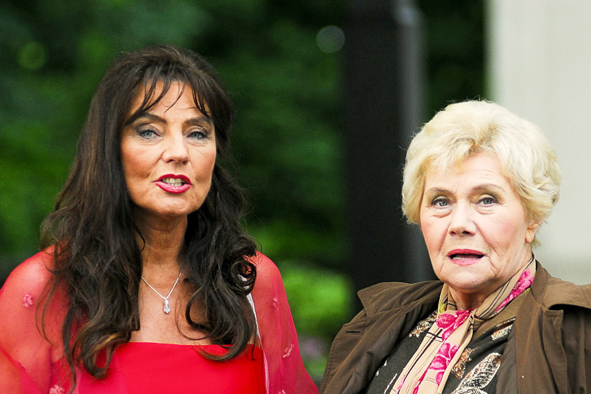 Teresa Lipowska, Agnieszka Fitkau-Perepeczko, M jak miłość, 2006