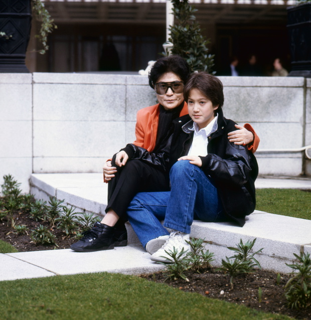 Yoko Ono, Sean Ono Lennon, 1986