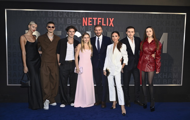 Mia Regan, Romeo Beckham, Cruz Beckham, Harper Beckham, David Beckham, Victoria Beckham, Brooklyn Peltz Beckham, Nicola Peltz Beckham