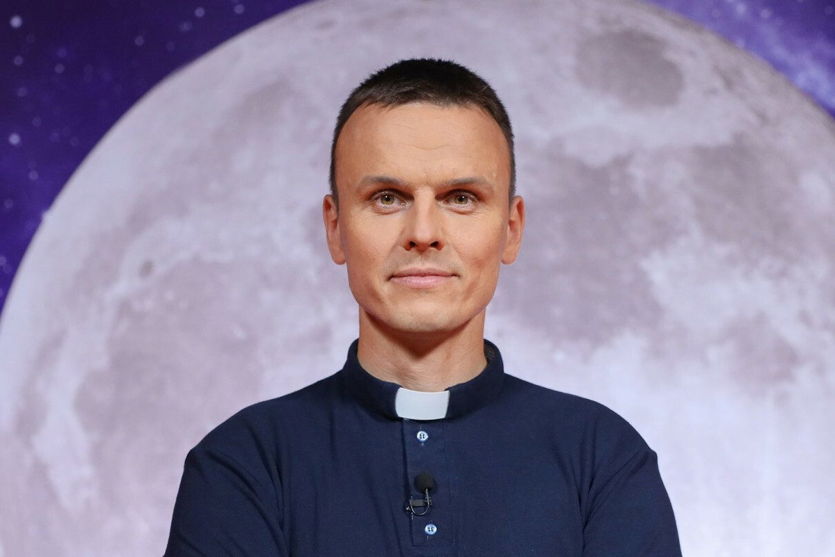Nagranie programu "Moontalk" telewizji Active Family