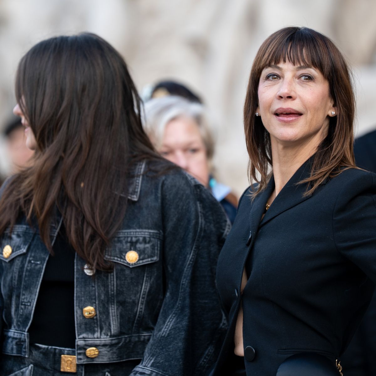 jamniki (2) -Juliette Lemley i Sophie Marceau,
