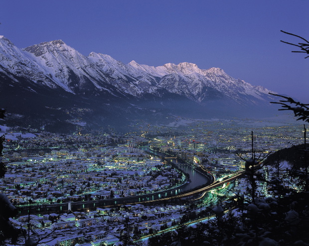 Innsbruck nocą, Österreich Werbung, Mallaun
