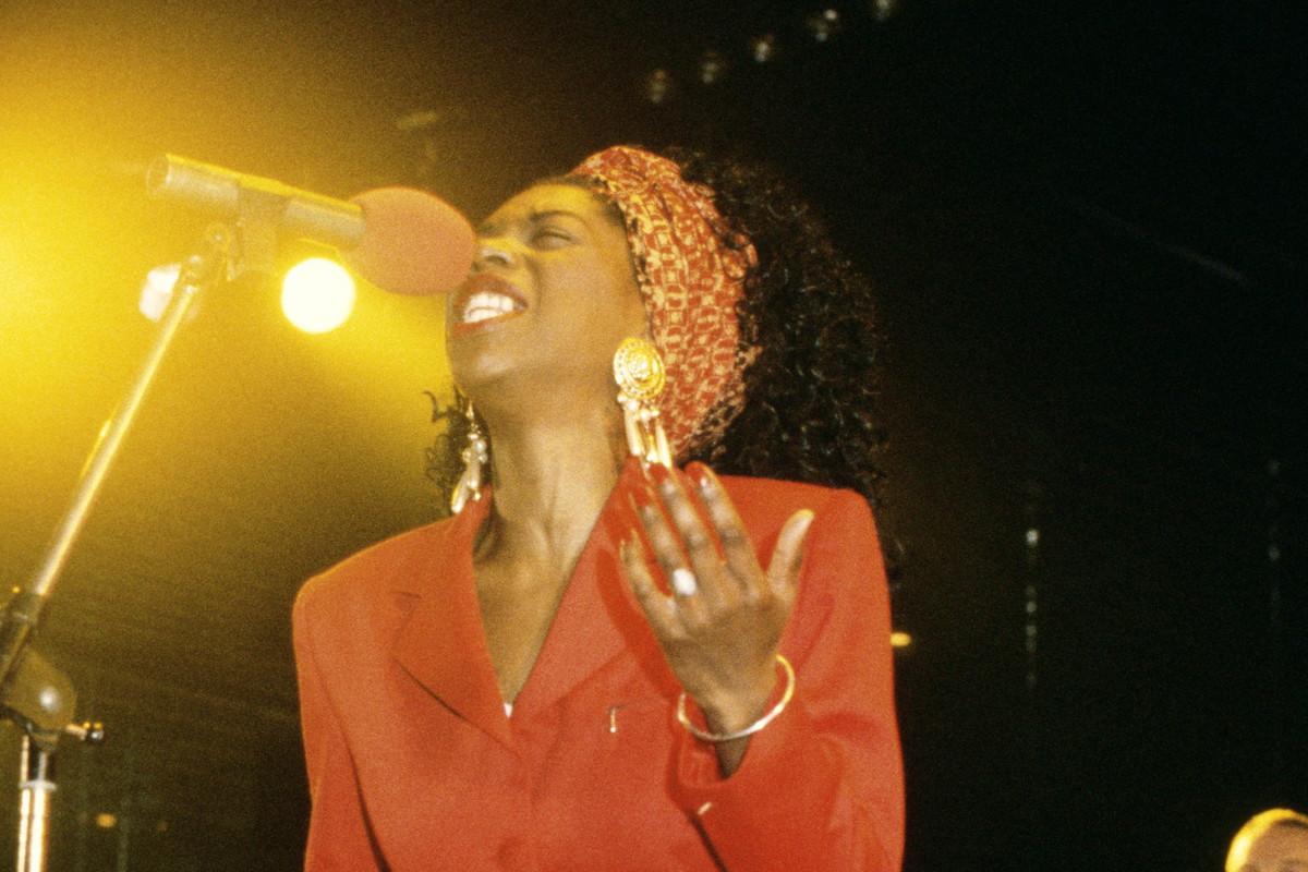 M People