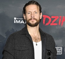 jamniki (2) - Sebastian Fabijański
