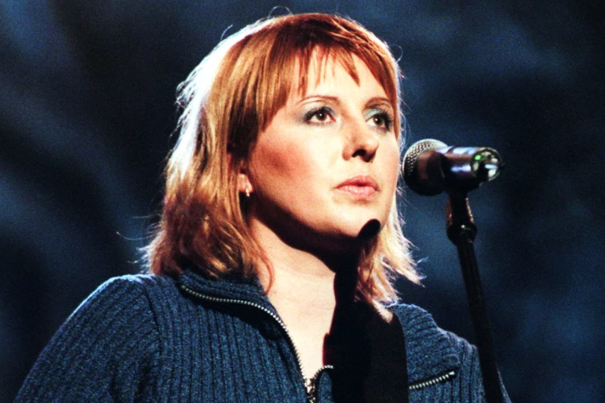 Edyta Bartosiewicz, 30 . 04. 1999 WARSZAWA