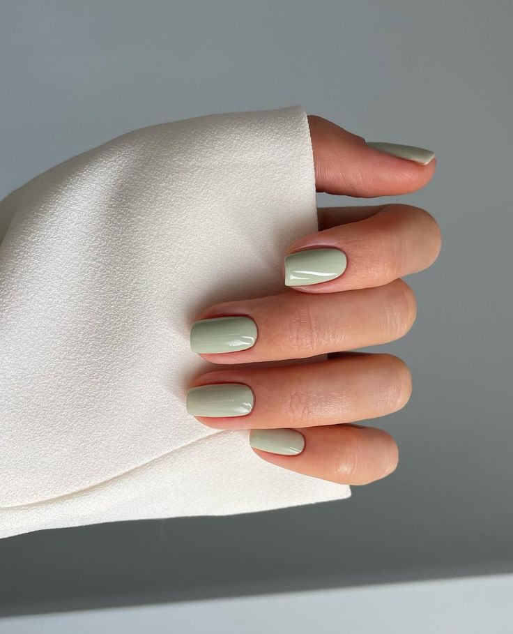 manicure wiosna 2026
