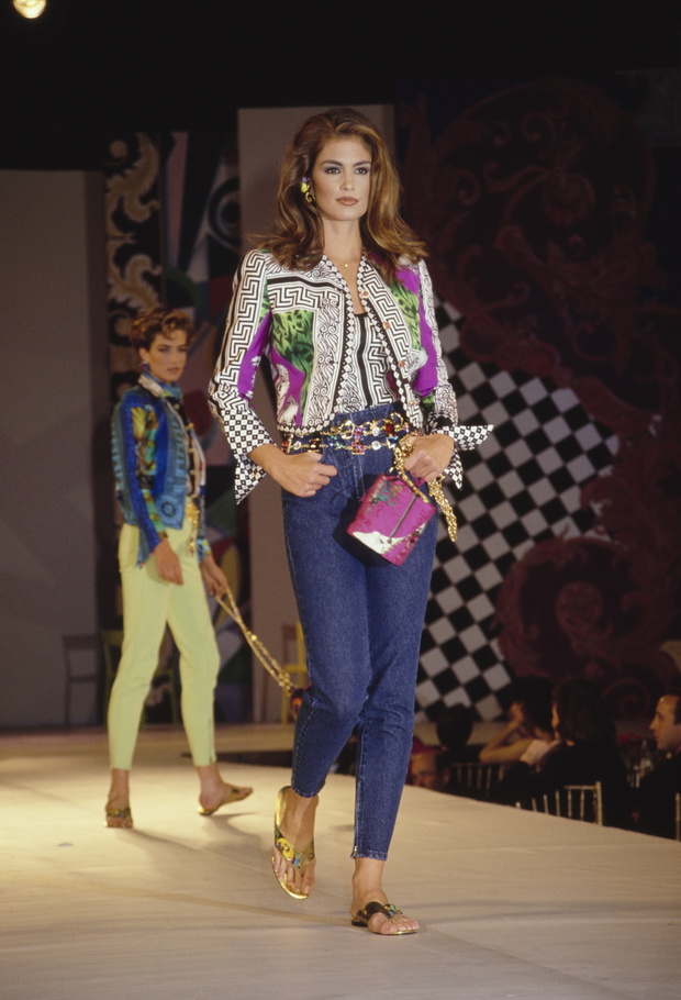 Cindy Crawford Walks The Runway