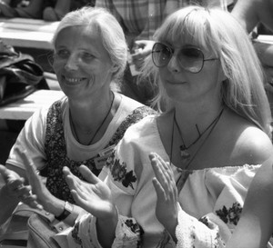 Agnieszka Osiecka i Maryla Rodowicz, 1977 rok