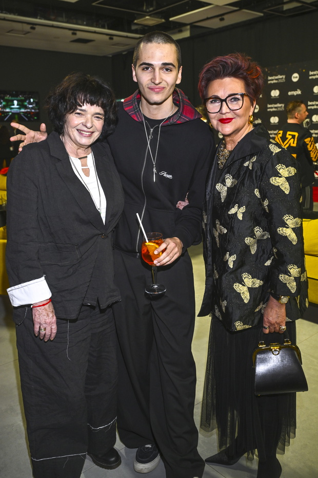 Katarzyna Grochola, Antoni Sztaba, Jolanta Kwaśniewska
