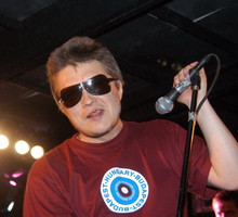 T.LOVE MUNIEK STASZCZYK