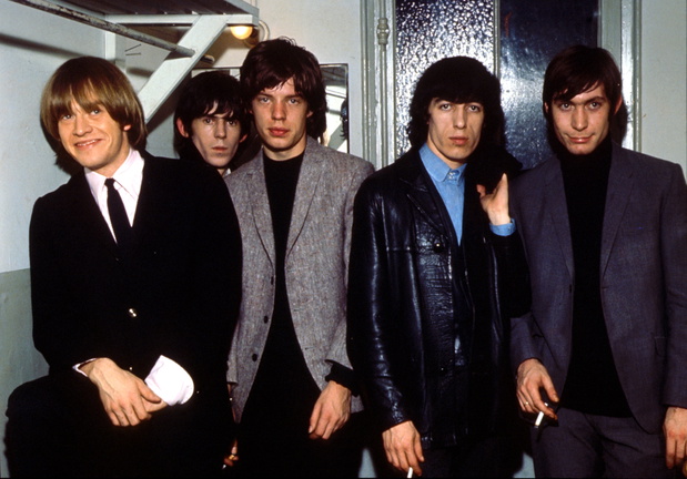 The Rolling Stones, około 1960 roku. Od lewej: Brian Jones, Keith Richards, Mick Jagger, Bill Wyman i Charlie Watts