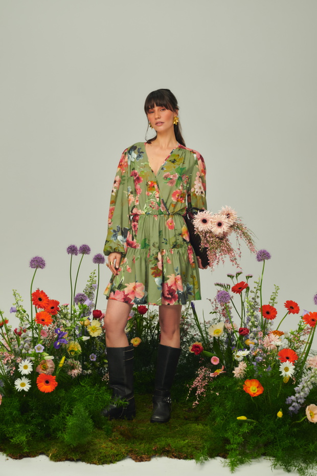 naree spring _260417