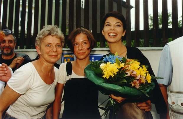 Edyta Górniak z matką i siostrą, 1998 Opole.
