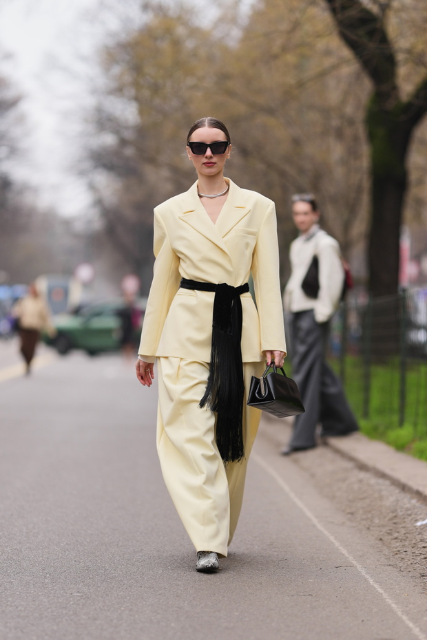 Street Style - Day 2 - Milan Fashion Week - Womenswear Fall/Winter 2026/2027