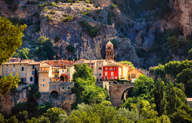 Moustiers Sainte-Marie w Prowansji