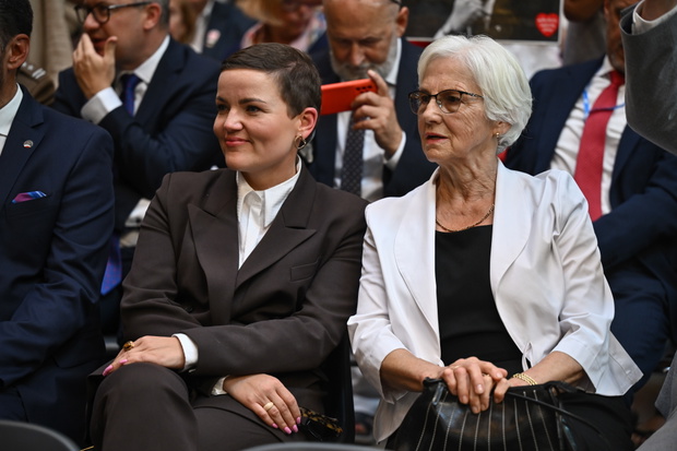 Danuta Wa³êsa, Marta Cienkowska