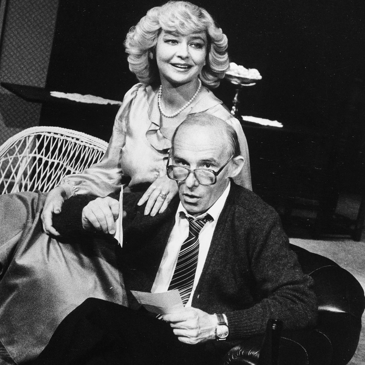 jamniki (2) - 1984. Henryk Bista i Joanna Bogacka w przedstawieniu "Jak sie kochaja w nizszych sferach", Teatr Wybrzeże