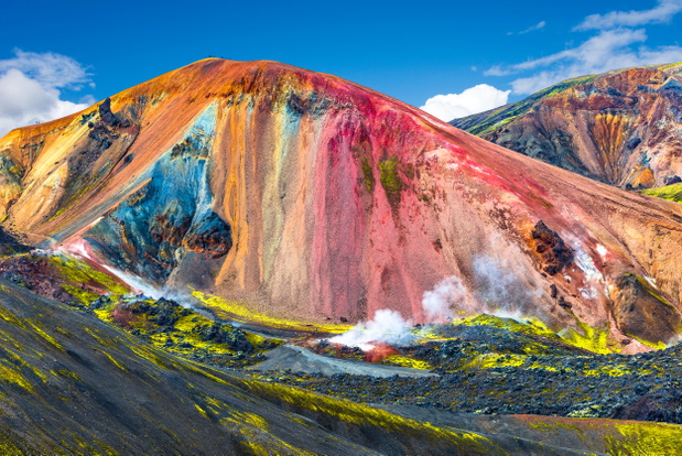 Niezwykłe wulkaniczne skały w dolinie Landmannalaugar