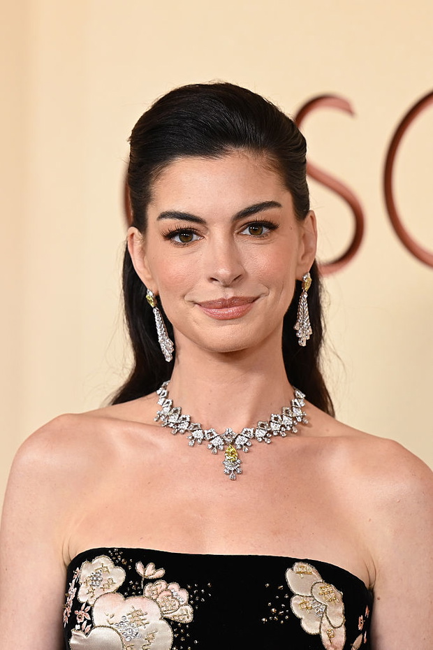 Anne Hathaway Oscary 2026