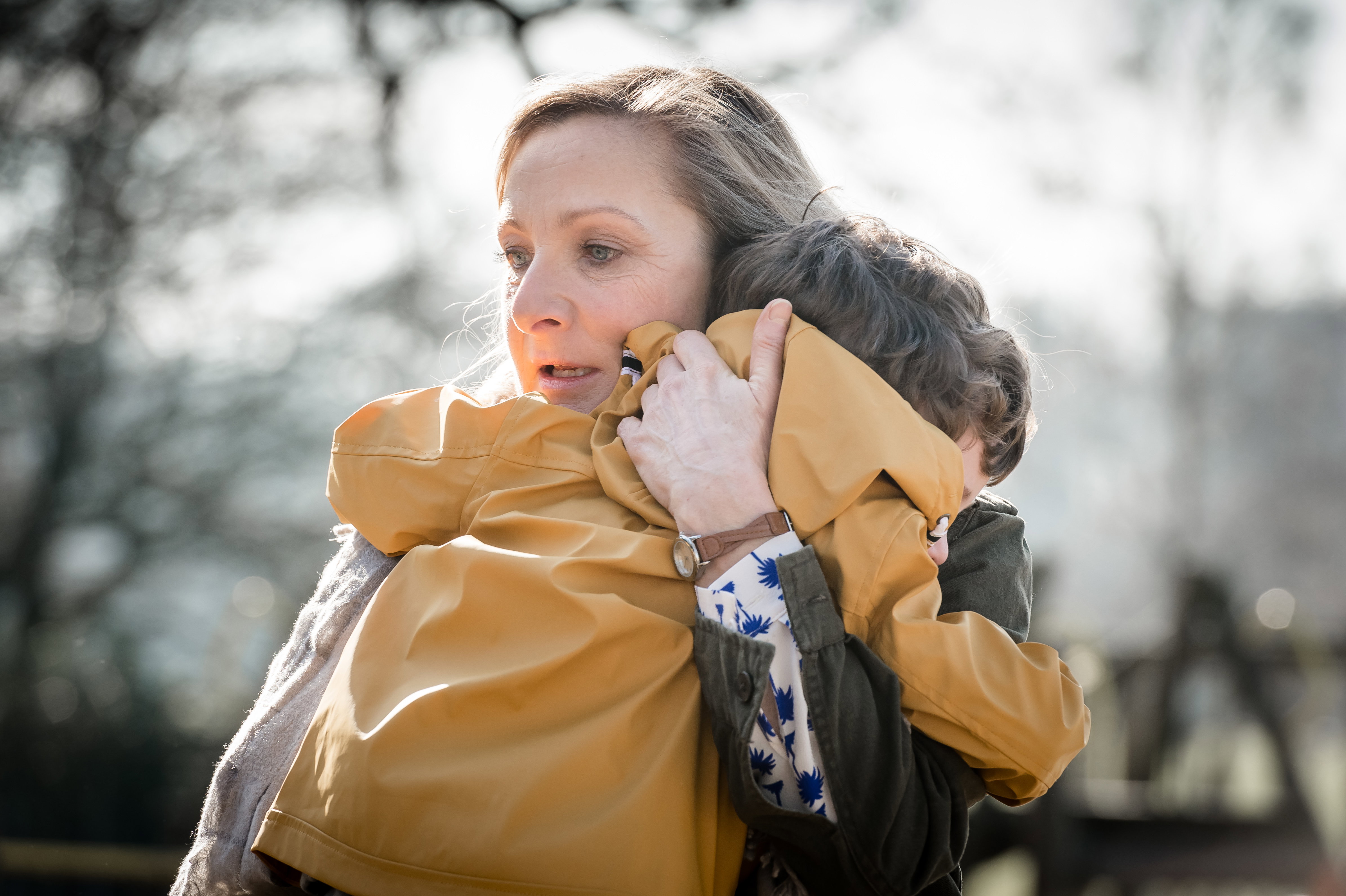"Paranoid", Netflix
