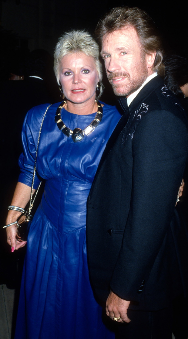 Dianne Holechek, Chuck Norris