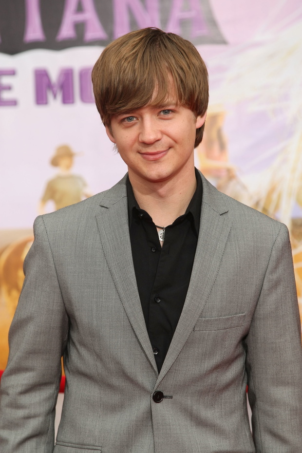 Jason Earles, 2009
