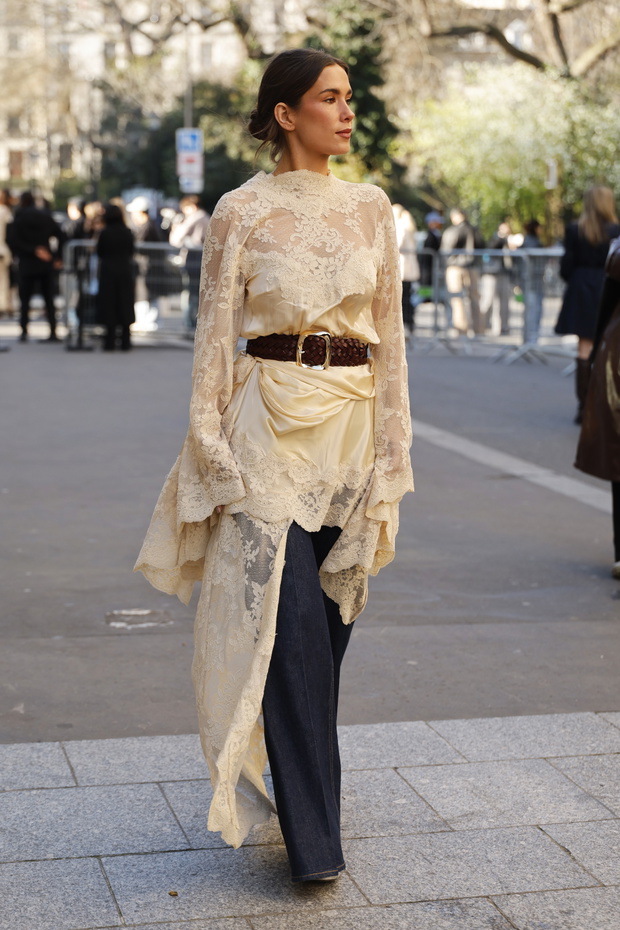 Street Style - Paris Fashion Week - Womenswear Fall/Winter 2026/2027 - Day 8