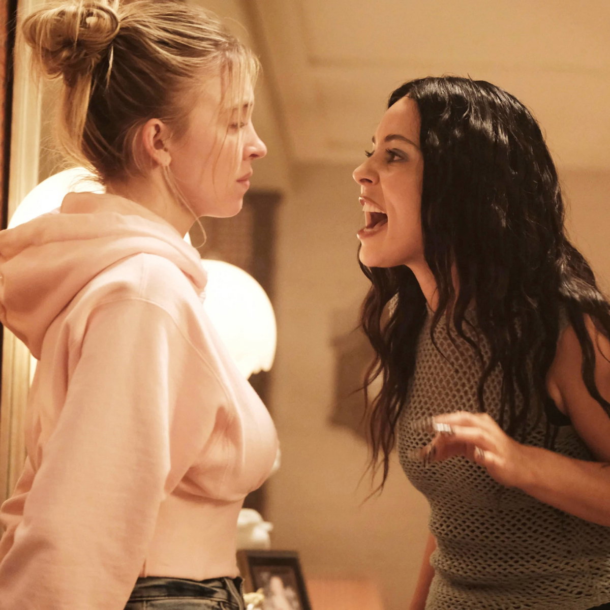 jamniki (2) - Euforia, HBO, Sydney Sweeney, Barbie Ferreira i Alexa Demie
