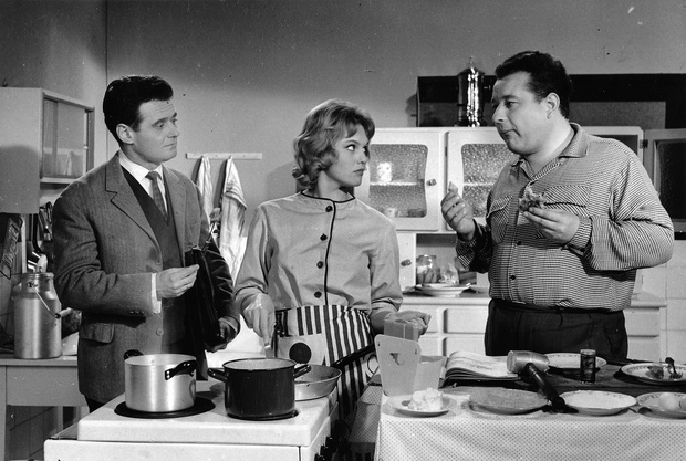 kadr z filmu "Maz swojej zony"