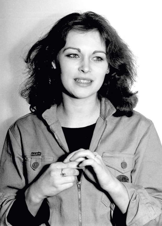 Joanna Pacuła jeszcze jako studentka szkoły teatralnej w Warszawie, już wtedy mówiono o jej urodzie. Zdjęcie z 1978 roku.