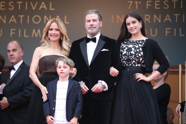 Kelly Preston, John Travolta, Ella Bleu Travolta i Benjamin Travolta na premierze filmu "Han Solo: Gwiezdne wojny - historie" na 71. Festiwalu w Cannes. 15.05.2018, Cannes, Francja.
