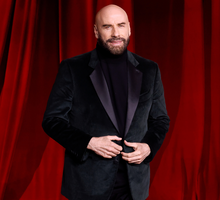 John Travolta na Academy Museum Gala - 19.11.2024, Los Angeles, USA