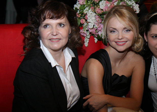 Iza Miko, mama Grażyna Dyląg, 05.03.2009 Warszawa.