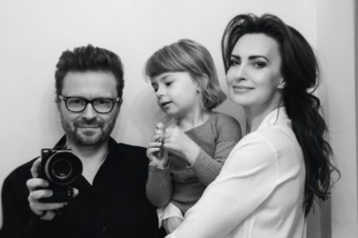 jamniki (2) - Agnieszka Maciąg, Robert Wolański z córką Viva! 24/2015