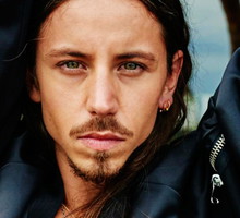 Michał Szpak, VIVA! czerwiec 2017, 13/2017