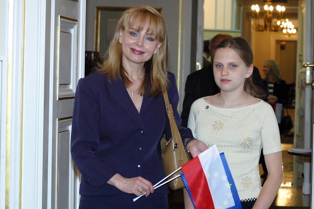 Izabela Trojanowska z córką. 2003 rok