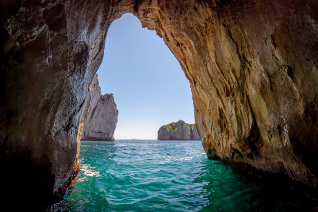 Słynna niebieska grota blue grotto