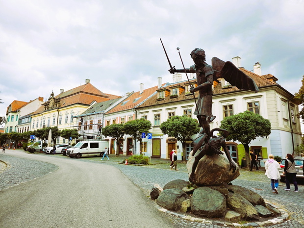 VESZPREM, MIASTO KRÓLOWYCH