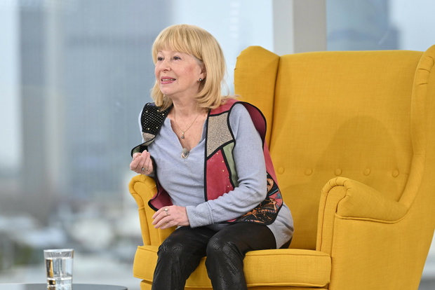 Ewa Złotowska, 01
