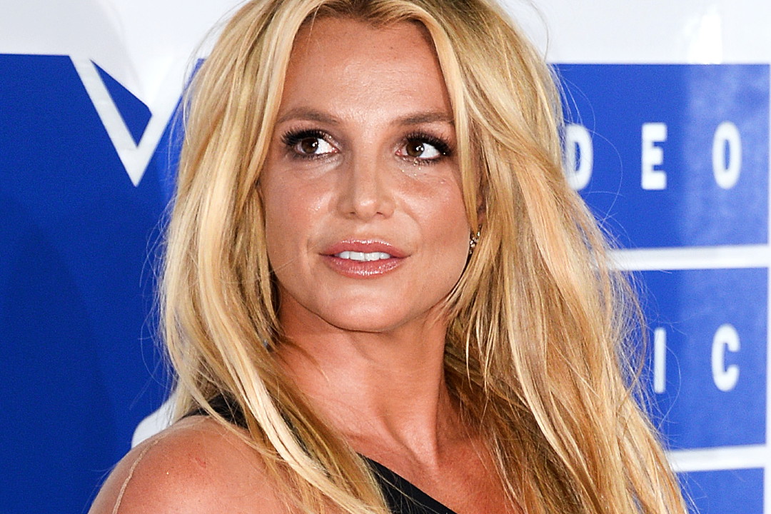 Britney Spears, 2016