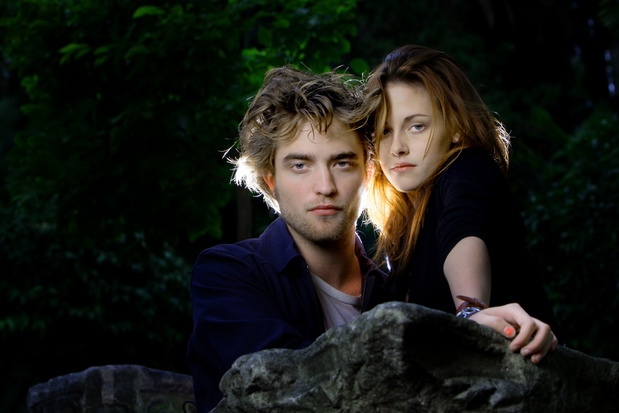 Robert Pattinson, Kristen Stewart, 2009