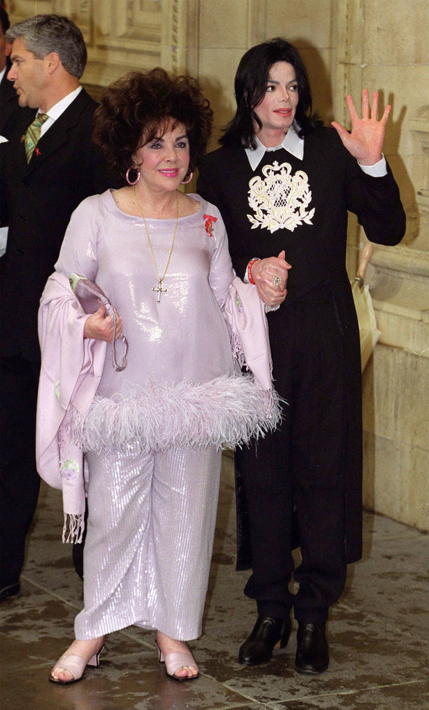 Elizabeth Taylor, Michael Jackson, 2000 rok