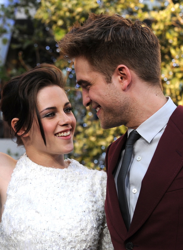 Robert Pattinson, Kristen Stewart, 2010