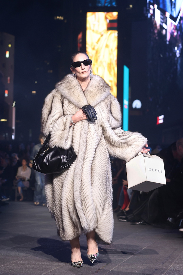 Gucci Resort PO S27 037