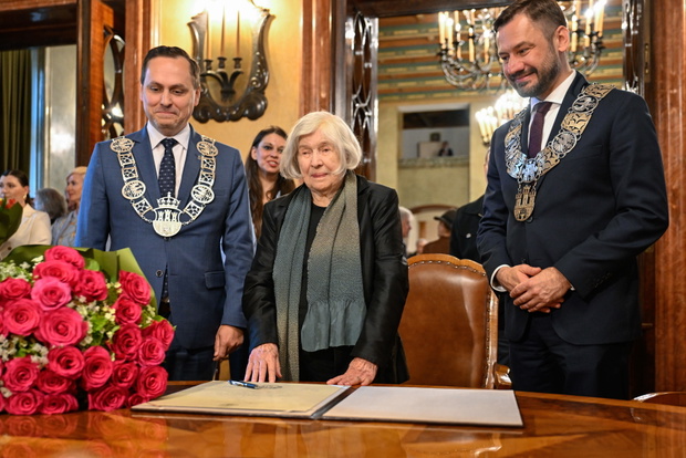 Prezydent Krakowa Aleksander Miszalski, przewodniczący rady miasta Jakub Kosek, Krystyna Zachwatowicz-Wajda, Kraków, 21.05.2026.