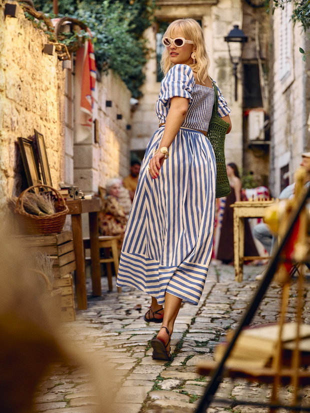 PRIMARK STRIPE MAXI SKIRT, £18, €20, �28, RON100, PLN90, CZK520